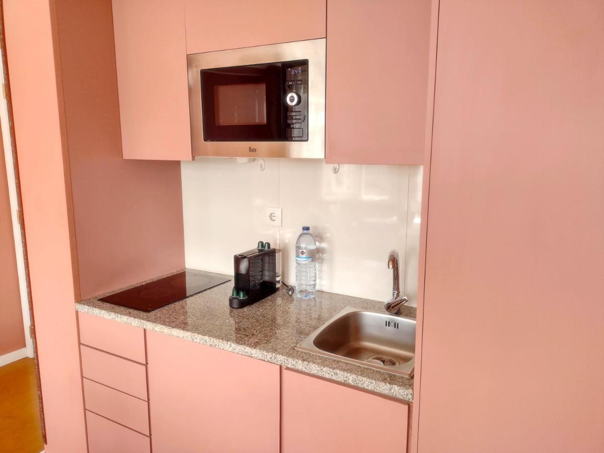 Oporto Centre Clean & Cozy Apt 1 ภายนอก รูปภาพ