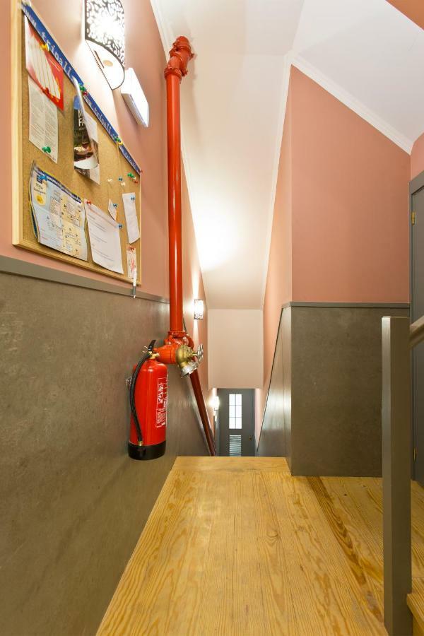 Oporto Centre Clean & Cozy Apt 1 ภายนอก รูปภาพ